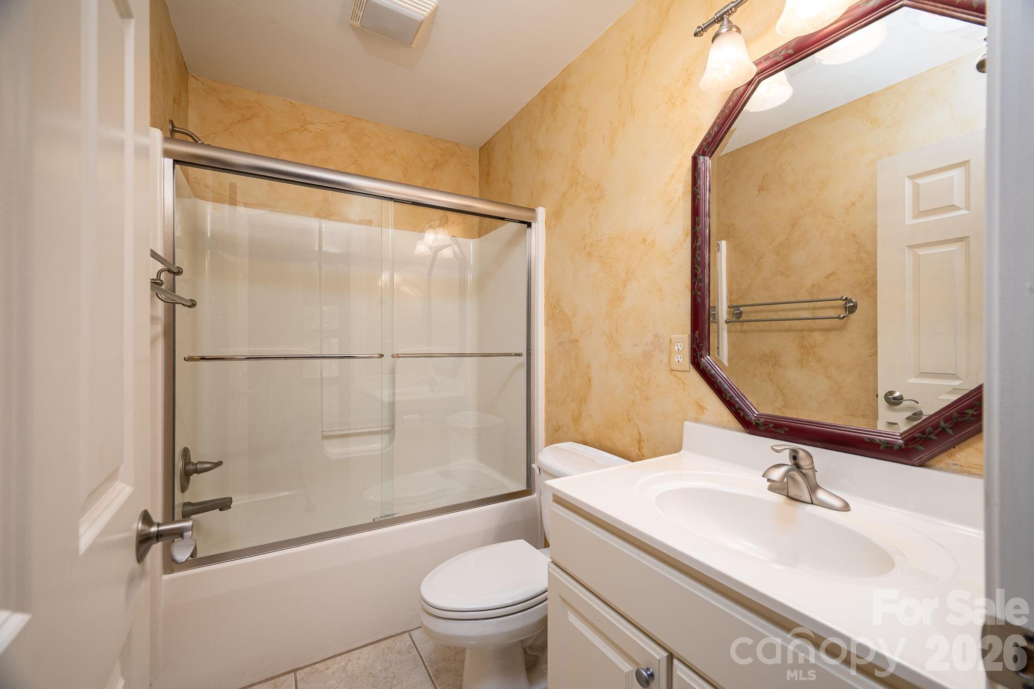 116 28th Avenue Northwest Hickory, NC 28601 - Photo 38 of 48