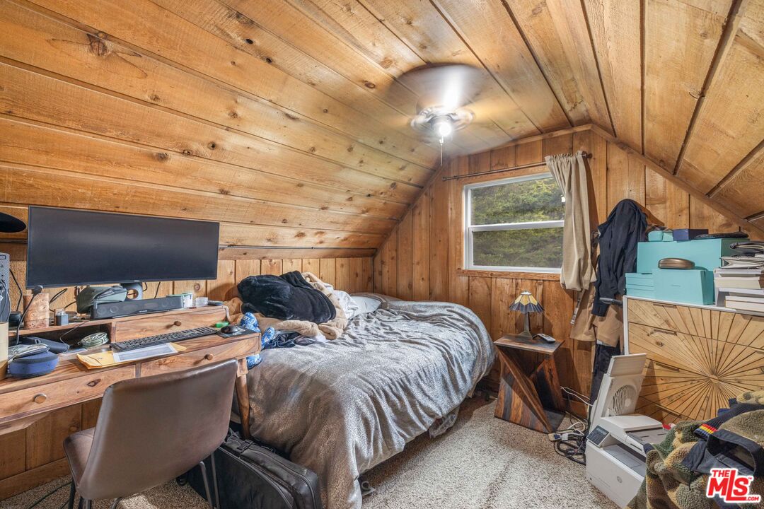 64050 Gallatin Road Gallatin Gateway, MT 59730 - Photo 11 of 55