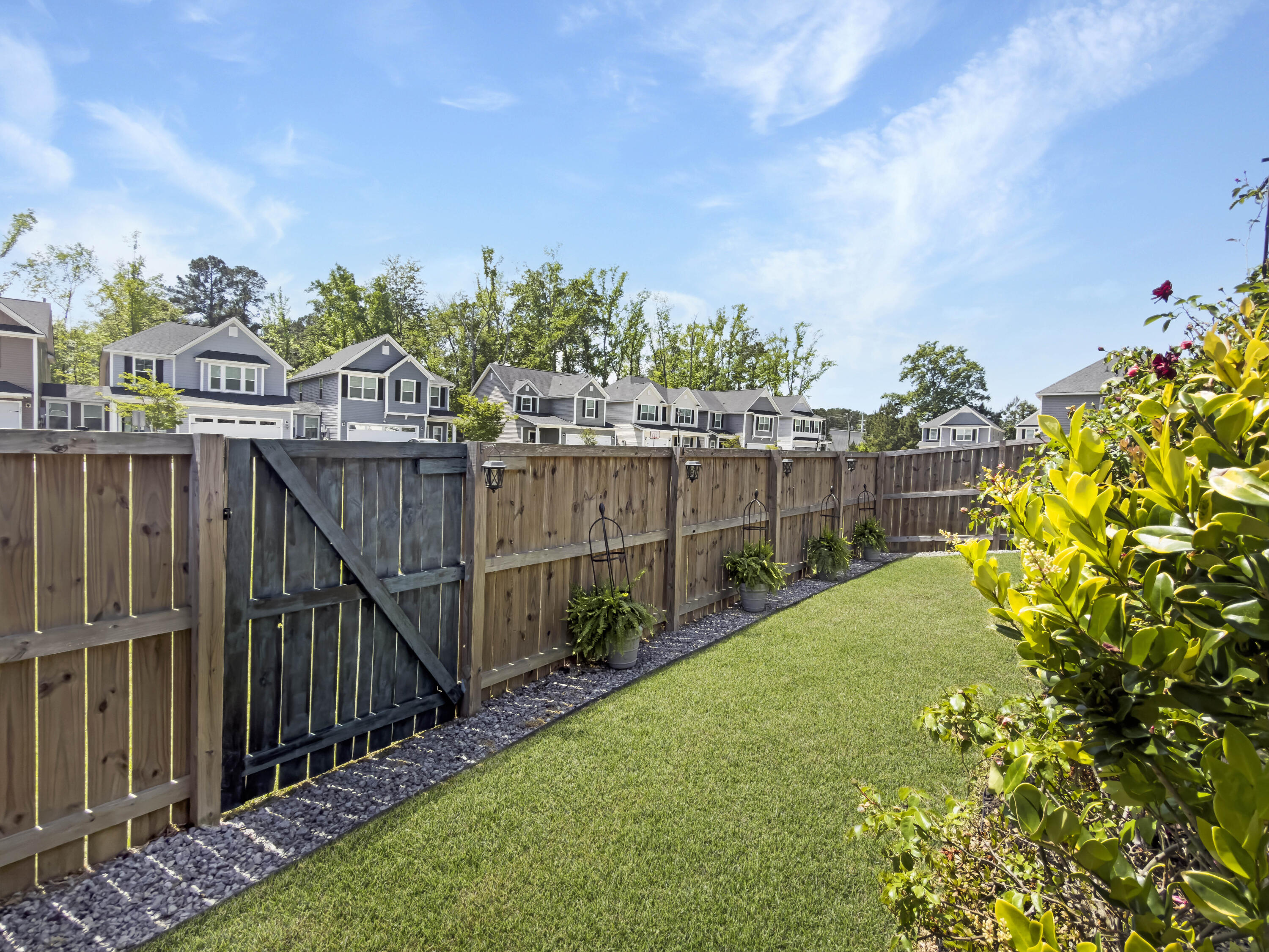 262 McClellan Way Summerville, SC 29483 - Photo 29 of 37 IMG_9742
