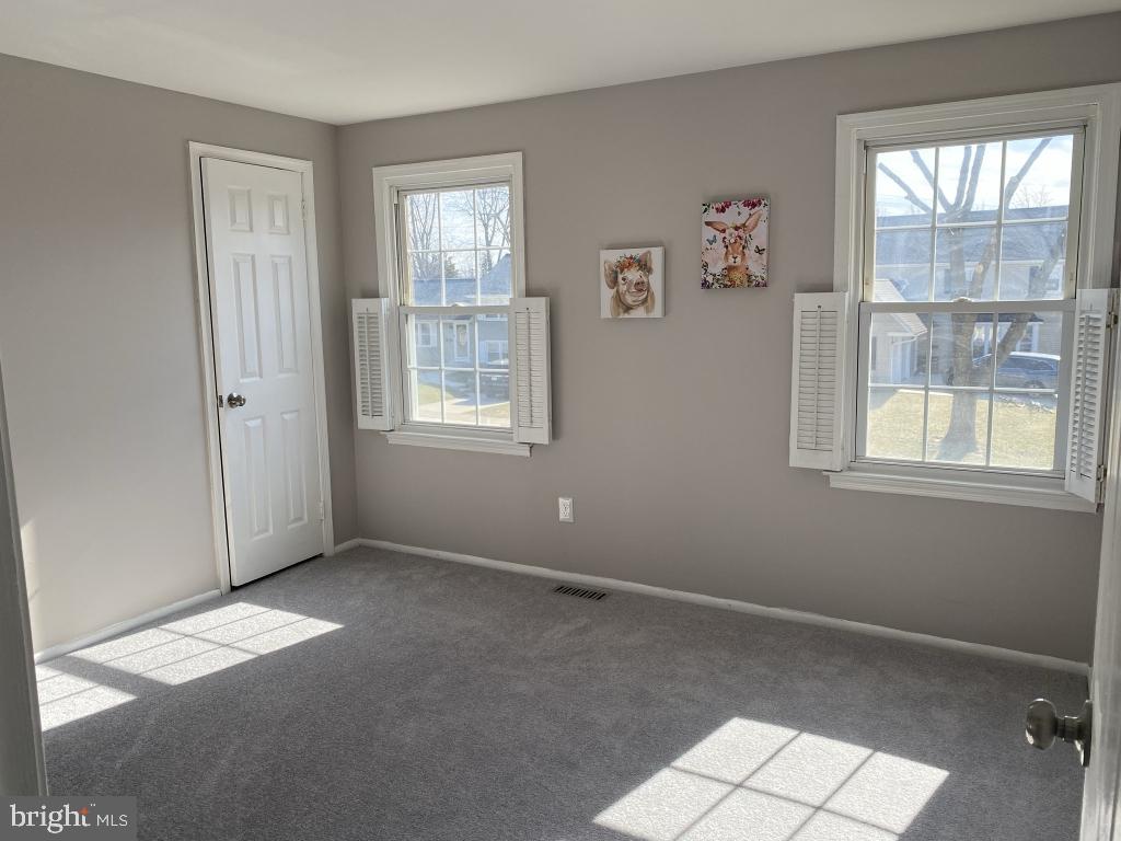 272 Burning Tree Road Delran, NJ 08075 - Photo 27 of 34 Gallery Image 27