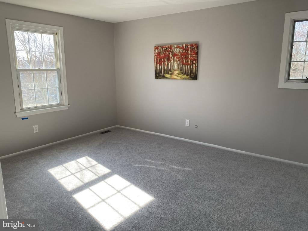 272 Burning Tree Road Delran, NJ 08075 - Photo 29 of 34 Gallery Image 29