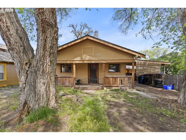 $895,000 | 530 Northwest Georgia Avenue, Bend, OR 97703