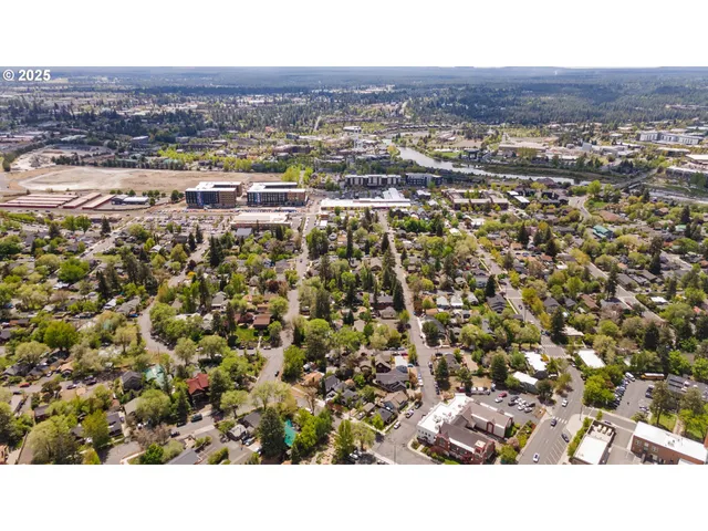 $895,000 | 530 Northwest Georgia Avenue, Bend, OR 97703