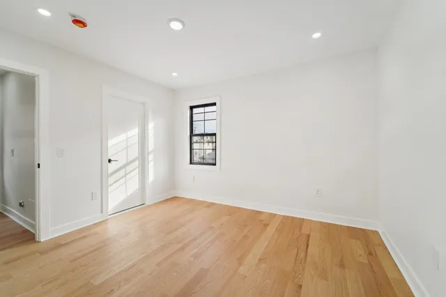 $1,149,800 | 8608 2nd Avenue, North Bergen, NJ 07047