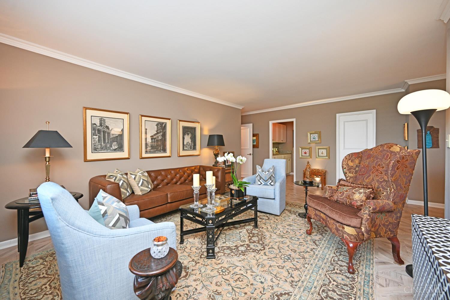 2444 Madison Road, Unit 301 Cincinnati, OH 45208 - Photo 6 of 46 Gallery Image 6