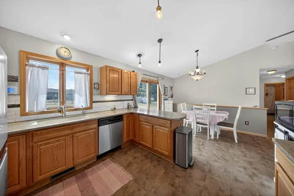 $420,000 | 605 Willers Court, Lake City, MN 55041