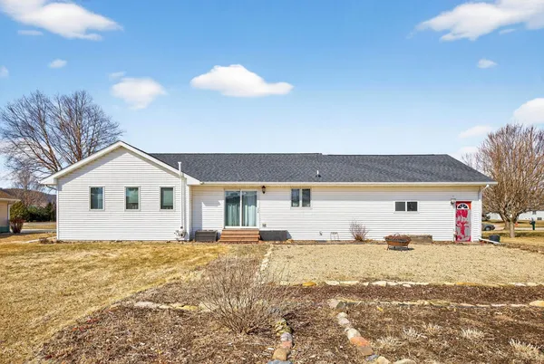 $420,000 | 605 Willers Court, Lake City, MN 55041