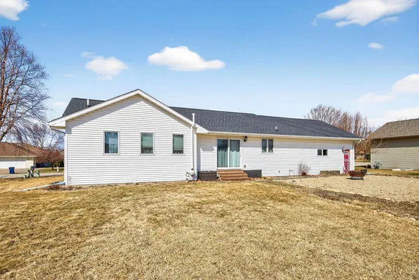 $420,000 | 605 Willers Court, Lake City, MN 55041