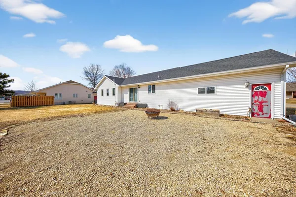 $420,000 | 605 Willers Court, Lake City, MN 55041