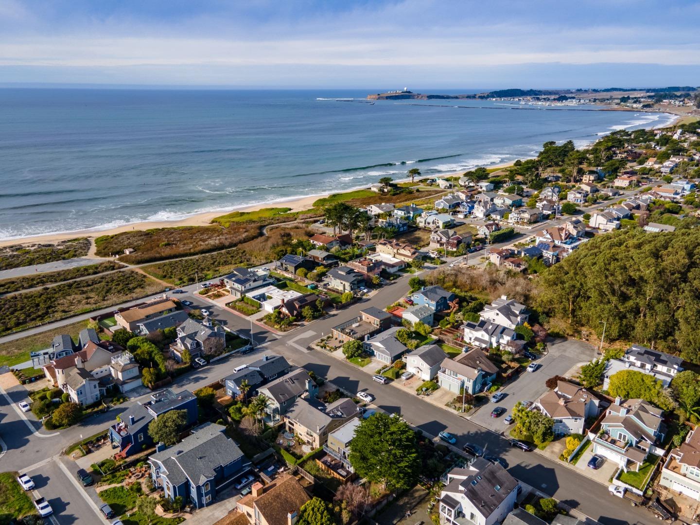 314 Roosevelt Boulevard Half Moon Bay, CA 94019 - Photo 53 of 58 an aerial view of a city