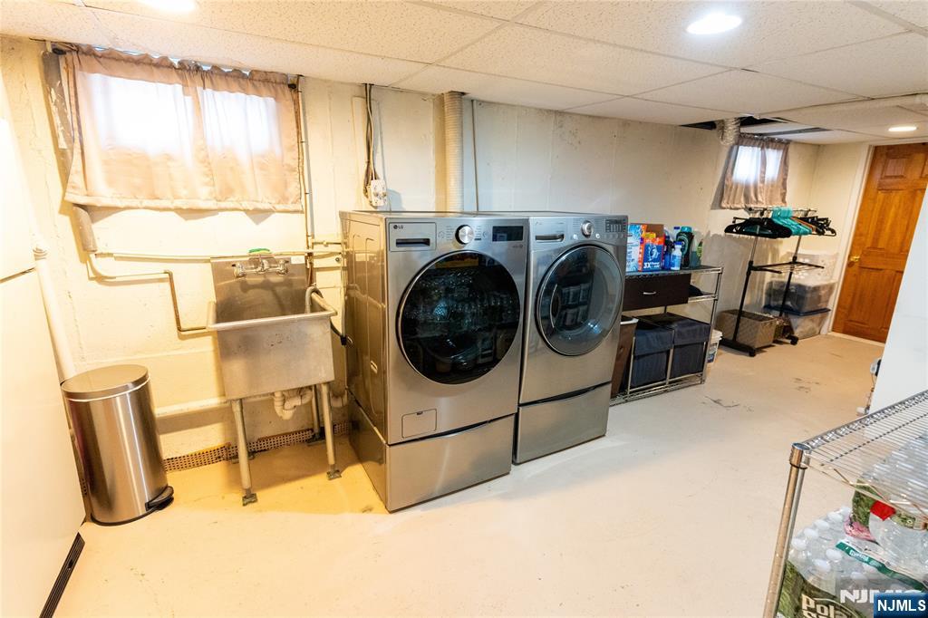 93 Brighton Road Clifton, NJ 07012 - Photo 26 of 32