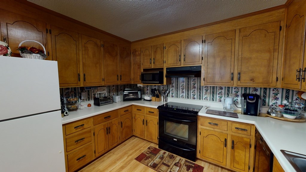3307 Cathy Lou Road Dothan, AL 36303 - Photo 7 of 25 Kitchen