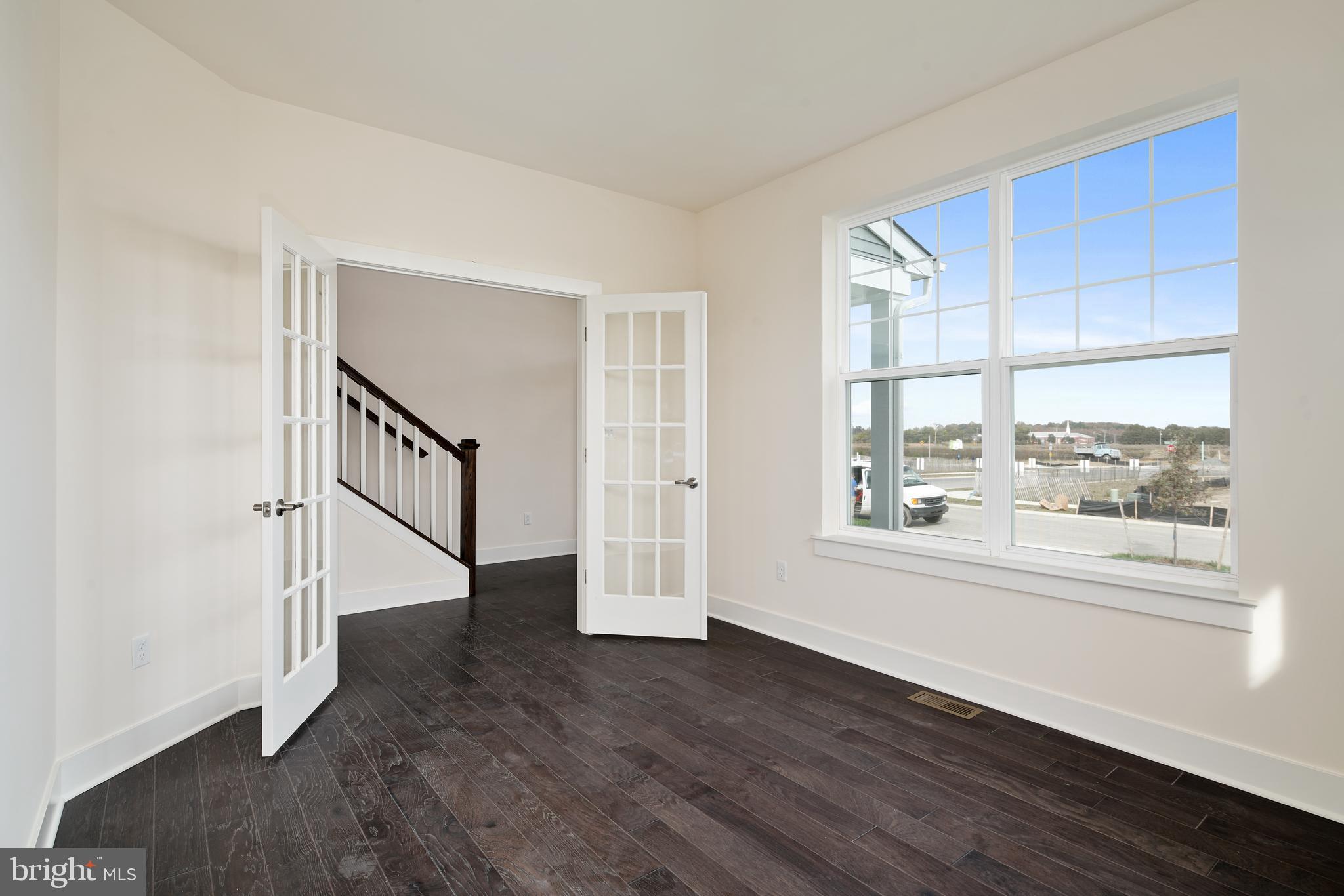 160 Hammersmith Way Bear, DE 19701 - Photo 3 of 13