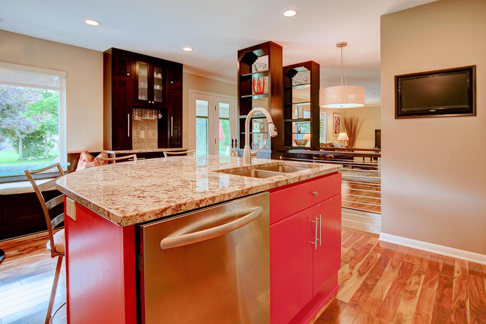 2691 Leeds Road Columbus, OH 43221 - Photo 8 of 36