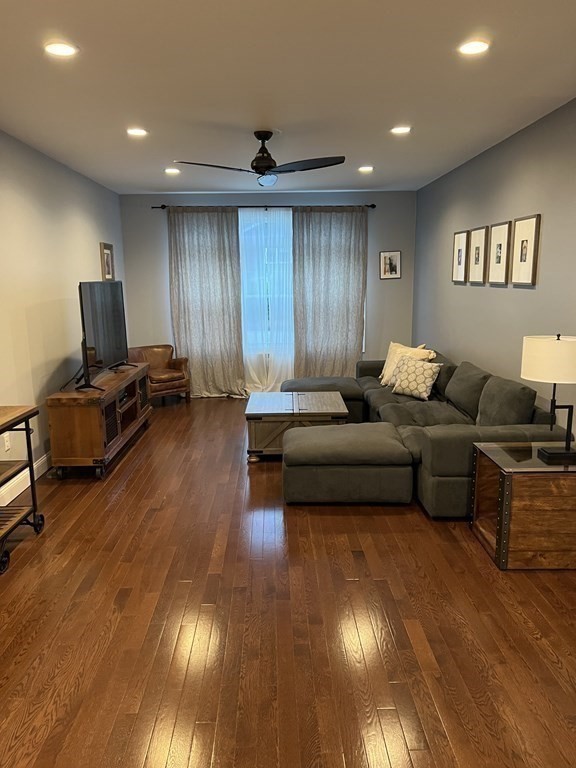 32 Colonial Road Webster, MA 01570 - Photo 14 of 34