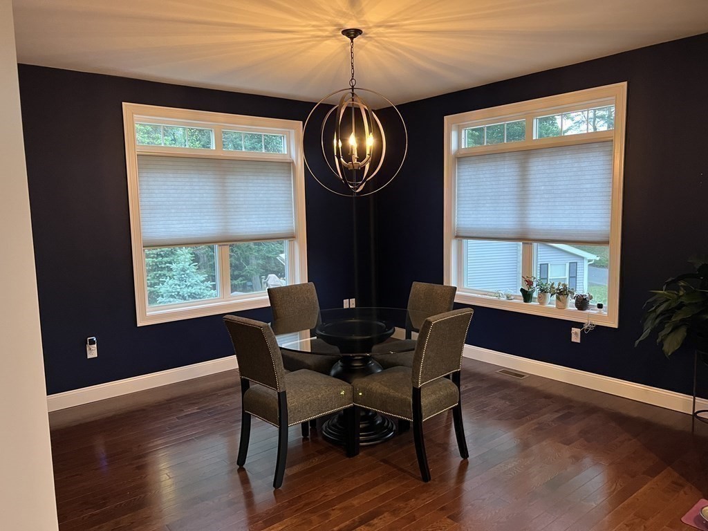 32 Colonial Road Webster, MA 01570 - Photo 16 of 34