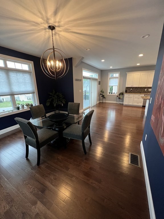 32 Colonial Road Webster, MA 01570 - Photo 17 of 34