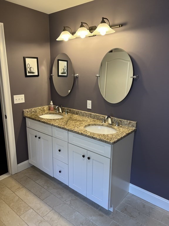 32 Colonial Road Webster, MA 01570 - Photo 20 of 34