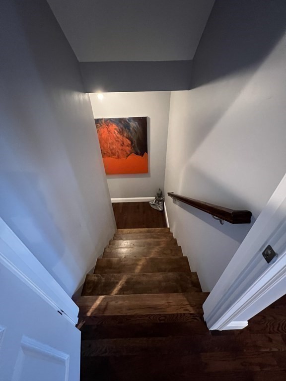 32 Colonial Road Webster, MA 01570 - Photo 25 of 34