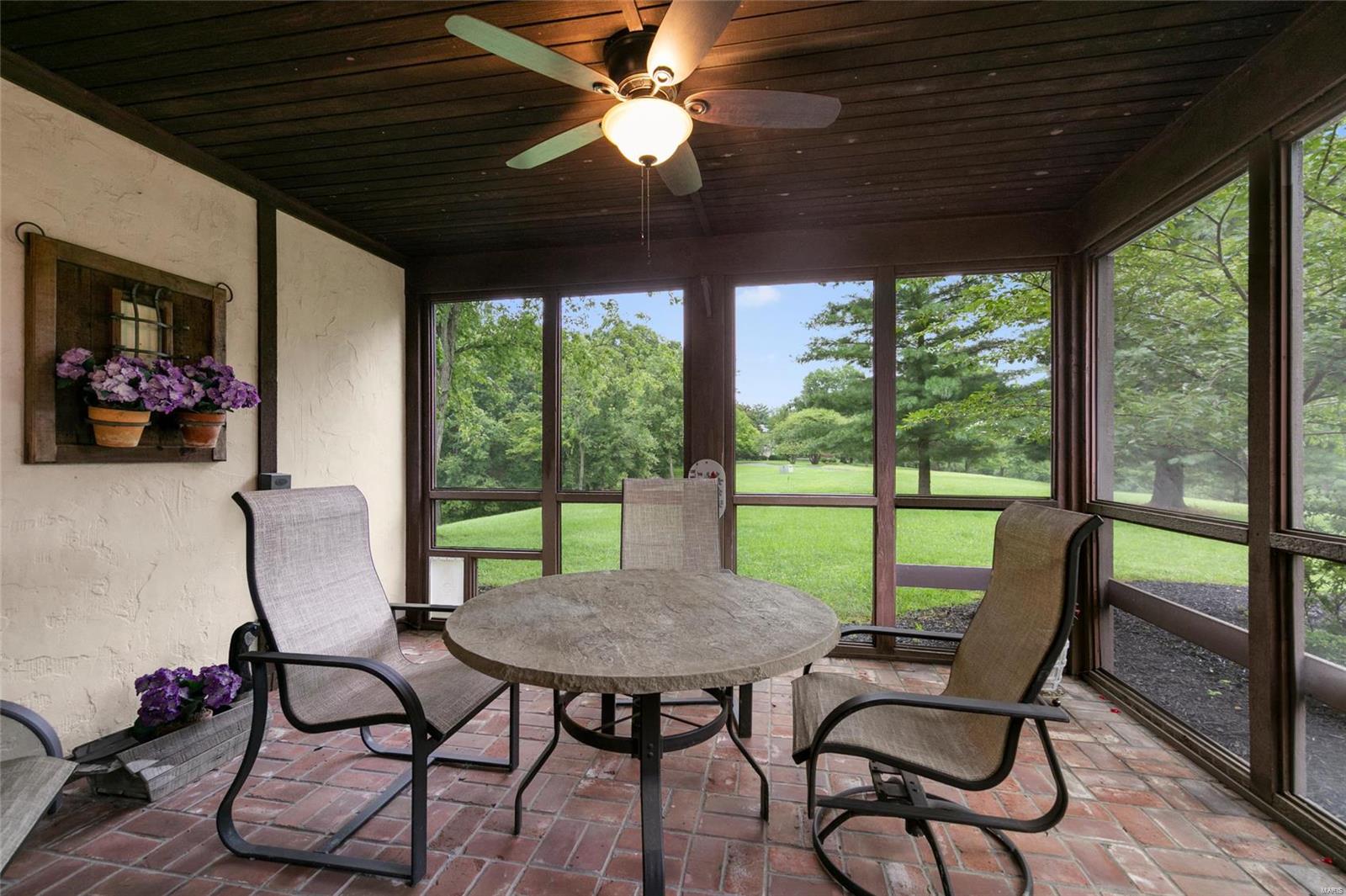 24 Chesterfield Lakes Road Chesterfield, MO 63005 - Photo 22 of 49 Gallery Image 22