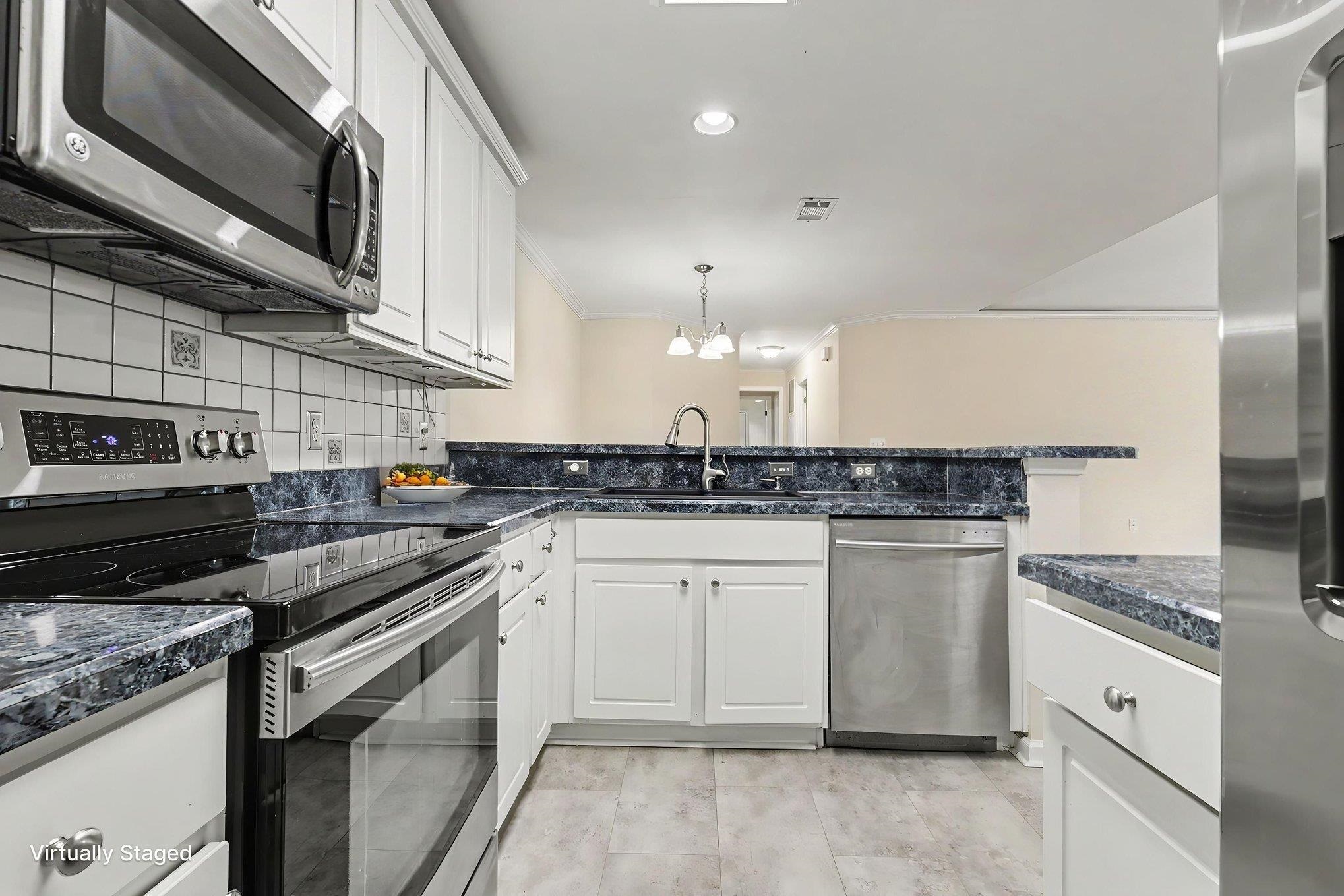 4679 Fringetree Drive, Unit H Murrells Inlet, SC 29576 - Photo 8 of 36