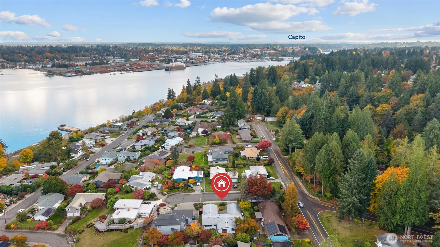 1414 Hummingbird Lane Northwest Olympia, WA 98502 - Photo 3 of 40 a view of city and lake