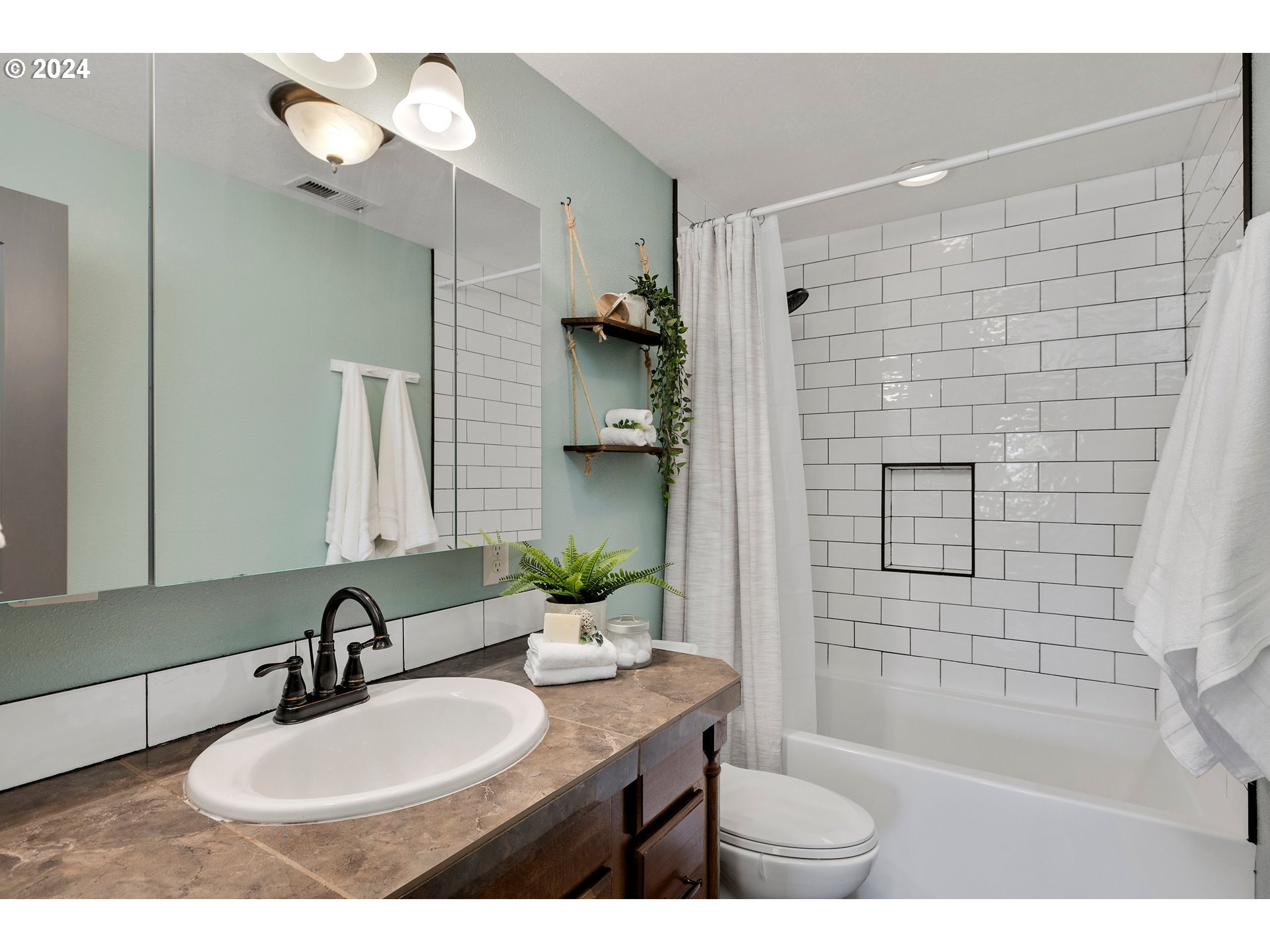 636 Hartke Loop Oregon City, OR 97045 - Photo 20 of 26 Gallery Image 20