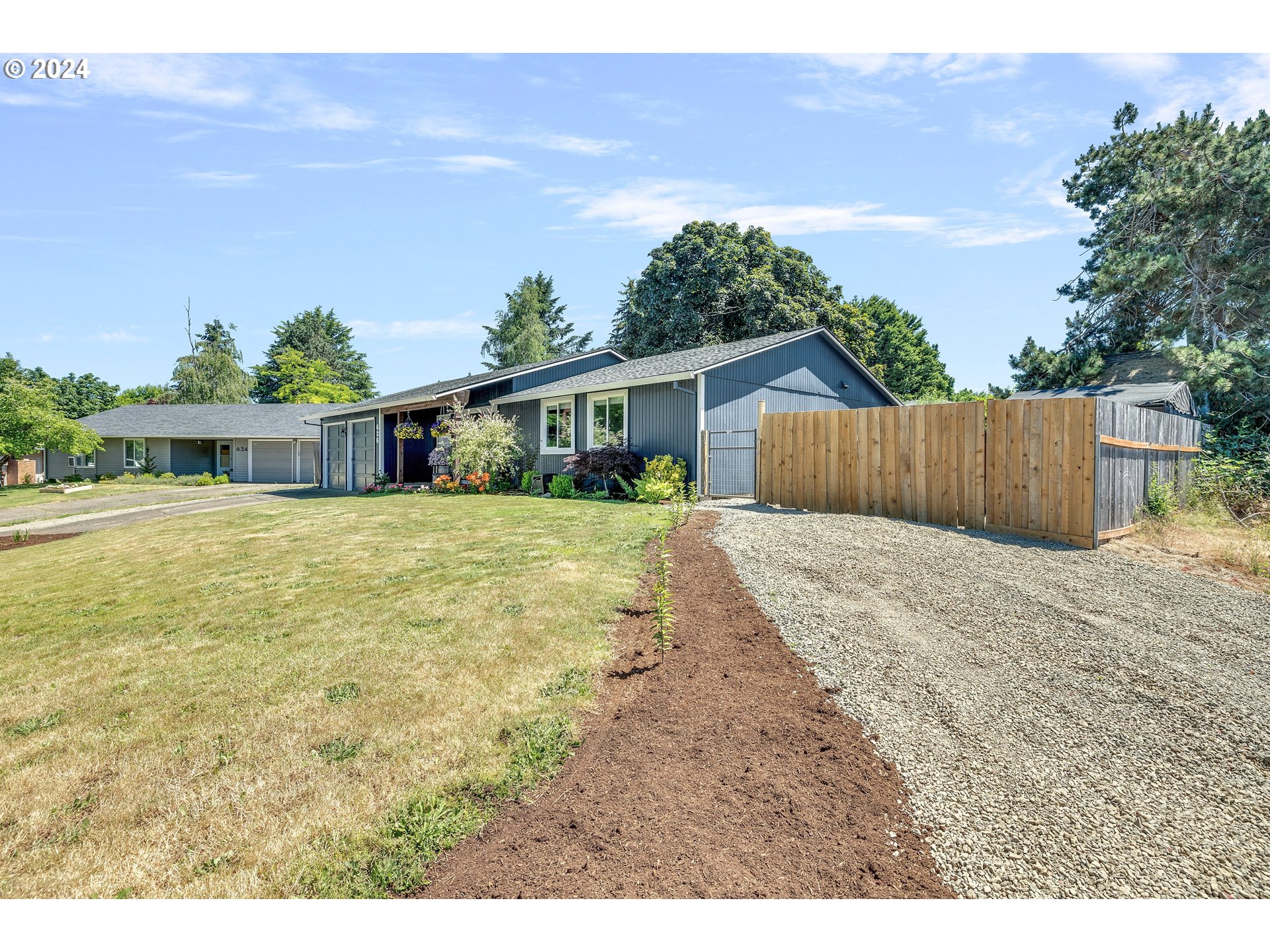 636 Hartke Loop Oregon City, OR 97045 - Photo 3 of 26 Gallery Image 3