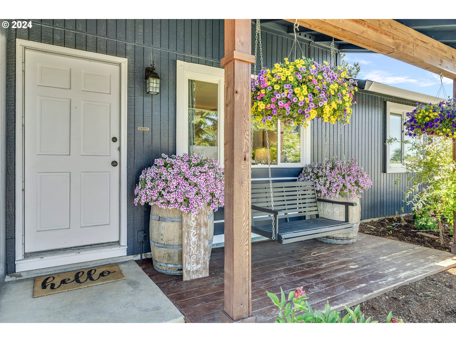 636 Hartke Loop Oregon City, OR 97045 - Photo 4 of 26 Gallery Image 4