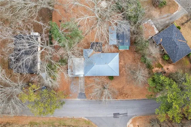 $2,000 | 681 Toliver Street Northeast, Marietta, GA 30060