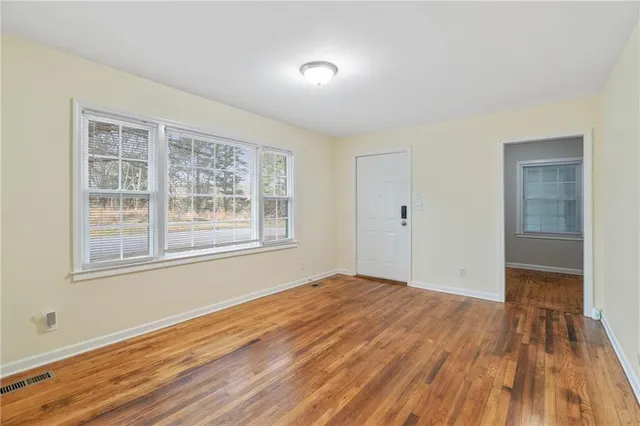 $2,000 | 681 Toliver Street Northeast, Marietta, GA 30060