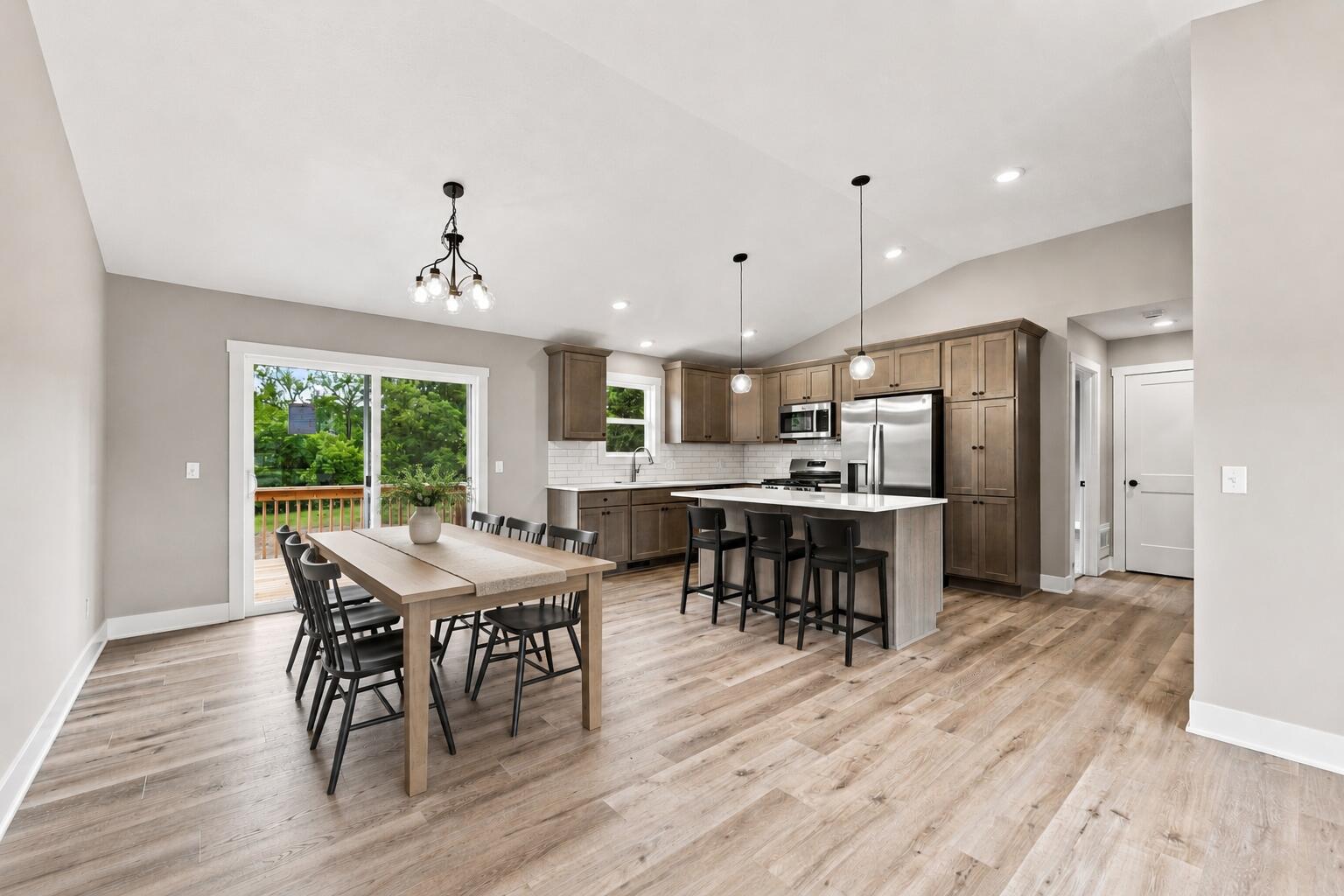 3660 Lincoln Road Hamilton, MI 49419 - Photo 6 of 41 staged dining area - lincoln