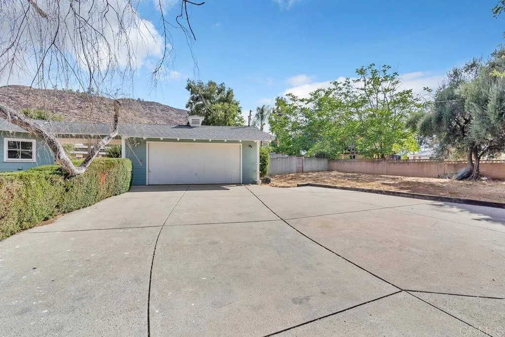 988 Pepper Drive El Cajon, CA 92021 - Photo 7 of 41 a house view with a outdoor space
