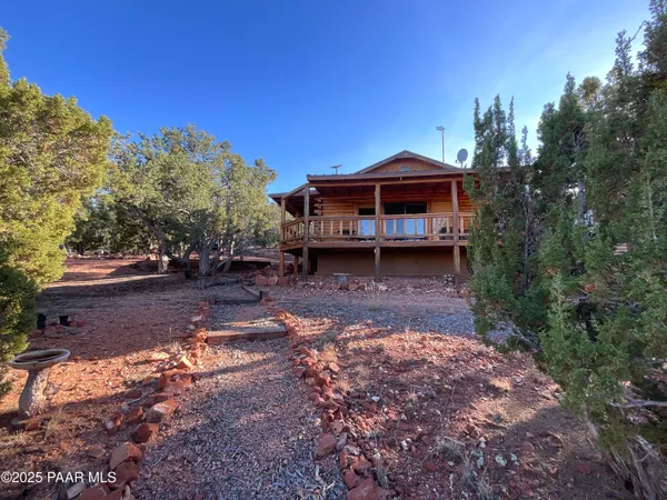 $349,000 | 34460 West Via De Oro Parkway, Seligman, AZ 86337