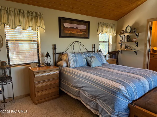 $349,000 | 34460 West Via De Oro Parkway, Seligman, AZ 86337