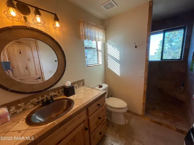 $349,000 | 34460 West Via De Oro Parkway, Seligman, AZ 86337