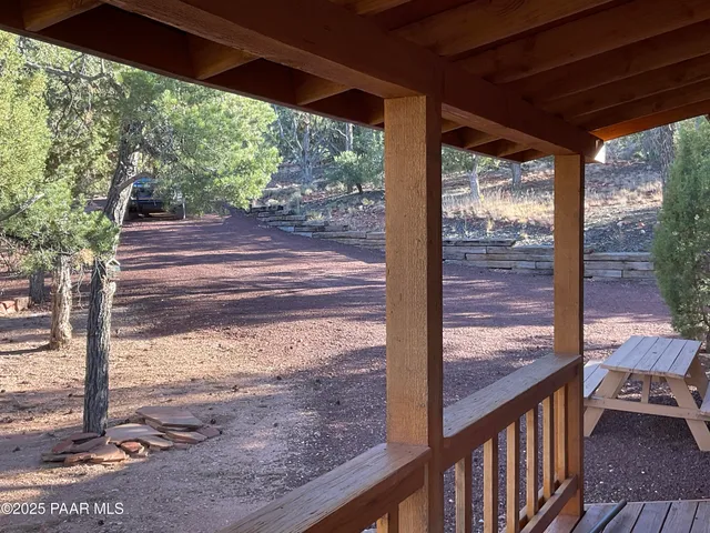 $349,000 | 34460 West Via De Oro Parkway, Seligman, AZ 86337