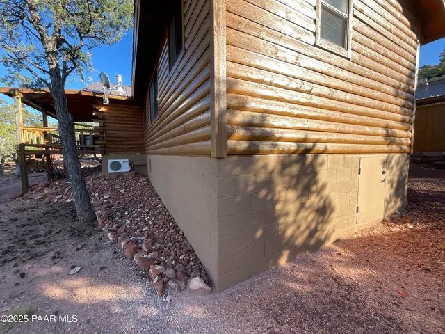 $349,000 | 34460 West Via De Oro Parkway, Seligman, AZ 86337