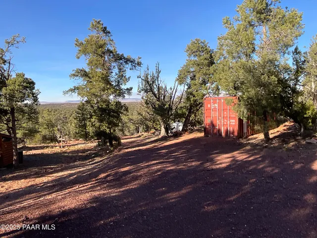 $349,000 | 34460 West Via De Oro Parkway, Seligman, AZ 86337