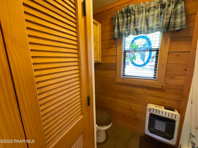 $349,000 | 34460 West Via De Oro Parkway, Seligman, AZ 86337