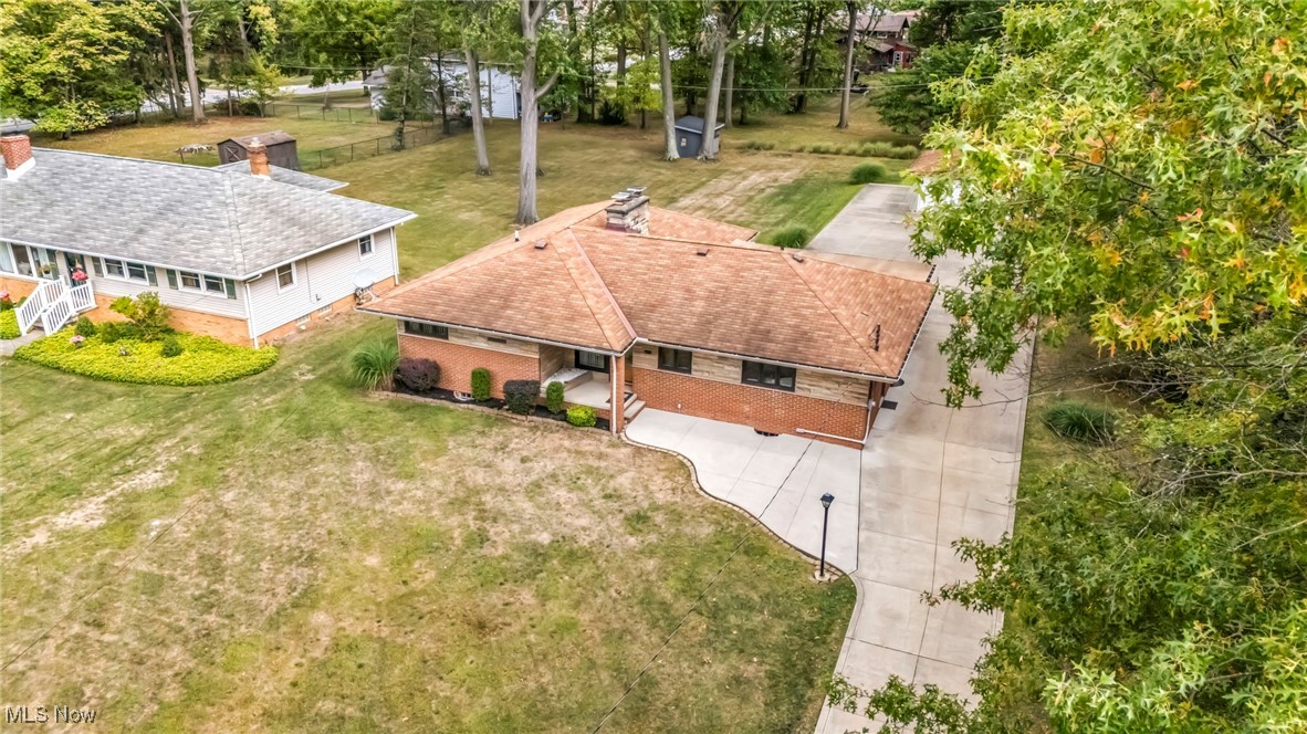 6321 Crossview Road Seven Hills, OH 44131 - Photo 45 of 49