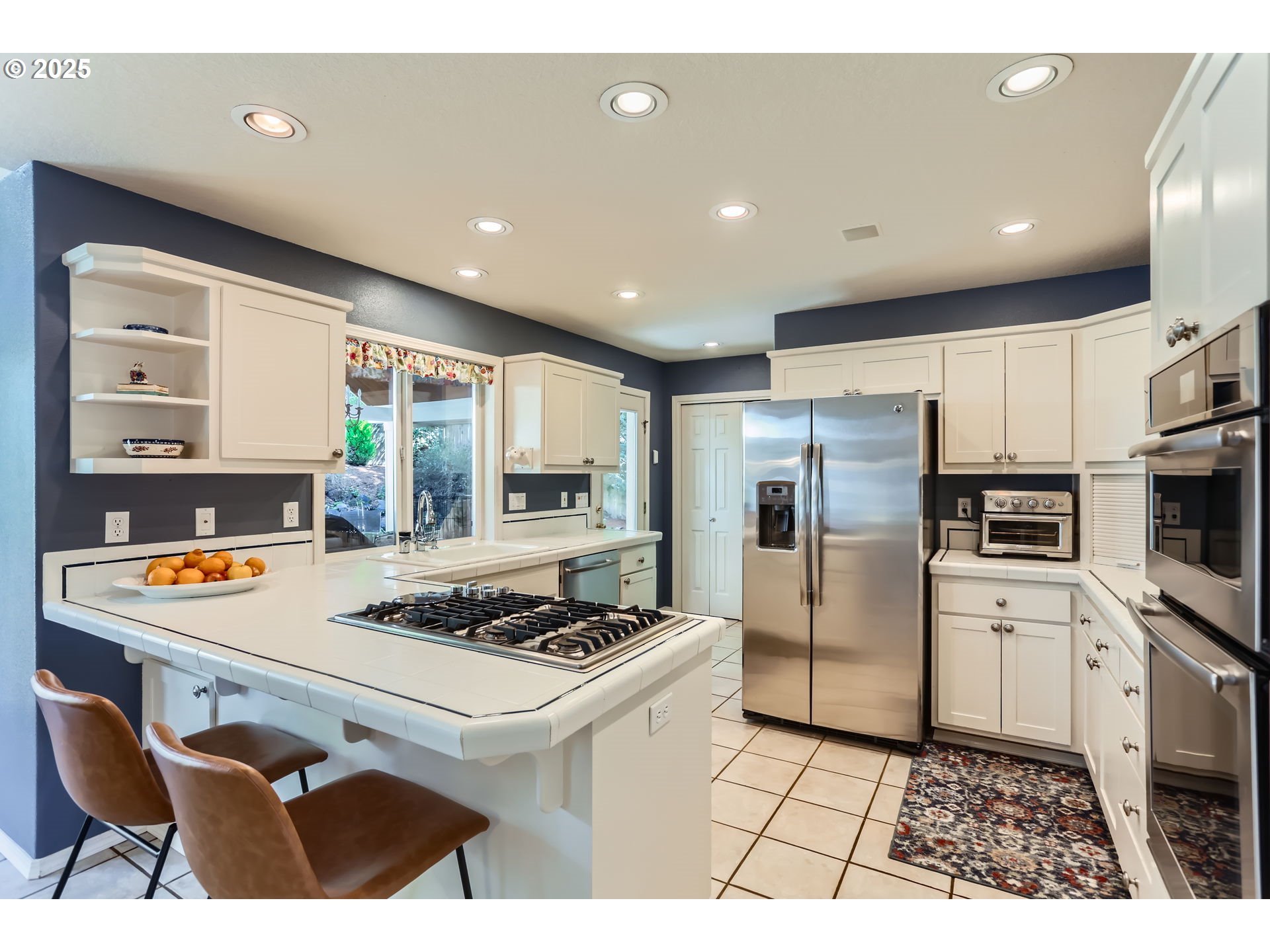 8650 Southwest Turquoise Loop Beaverton, OR 97007 - Photo 10 of 35 Kitchen