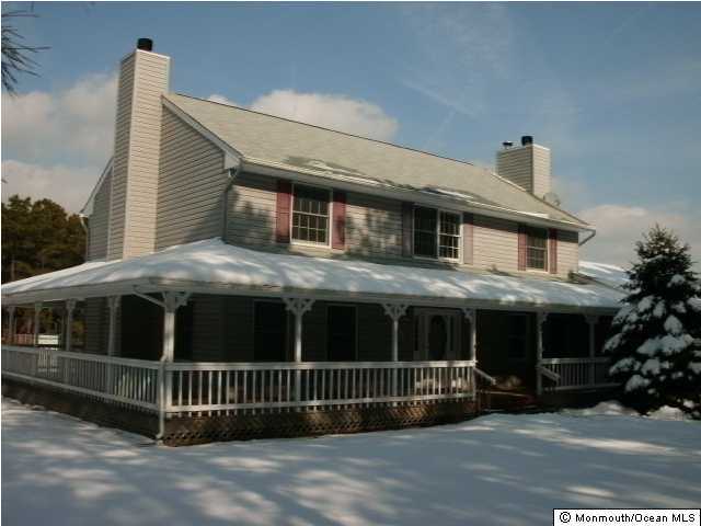 108 Penhook Road Forked River, NJ 08731 - Photo 1 of 3 Primary Photo