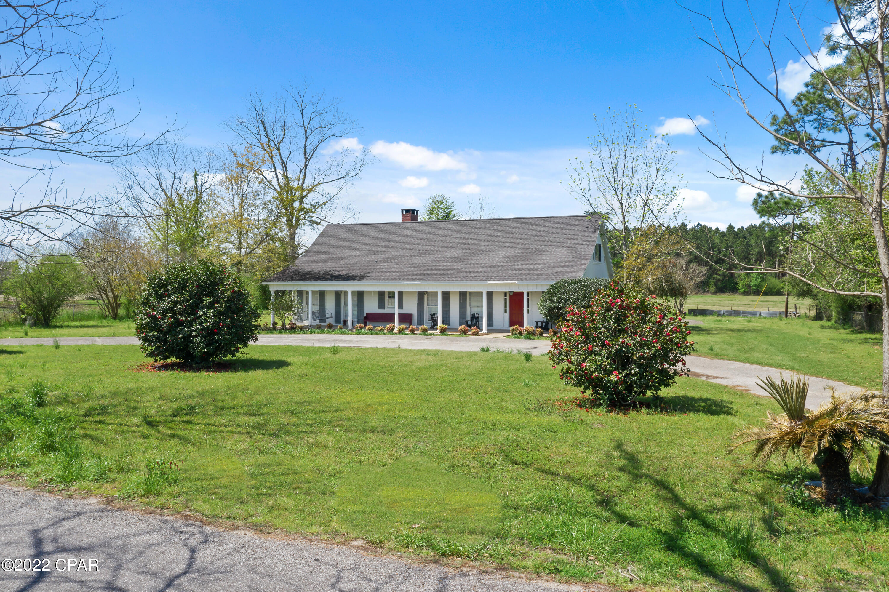 1318 Gainer Road Chipley, FL 32428 - Photo 1 of 25