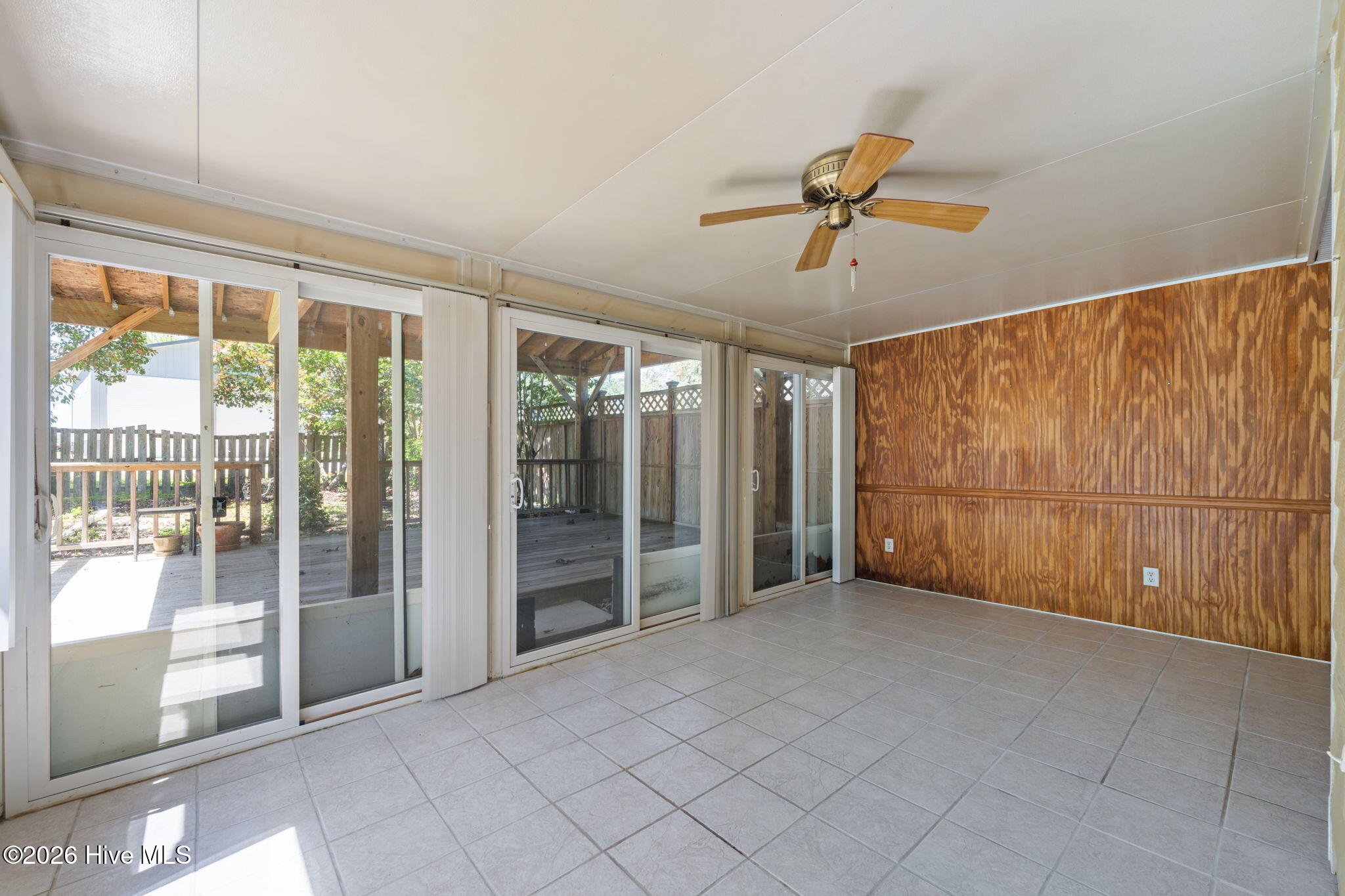 1117 Gilgo Road Oriental, NC 28571 - Photo 15 of 49 38-web-or-mls-DSC_9370