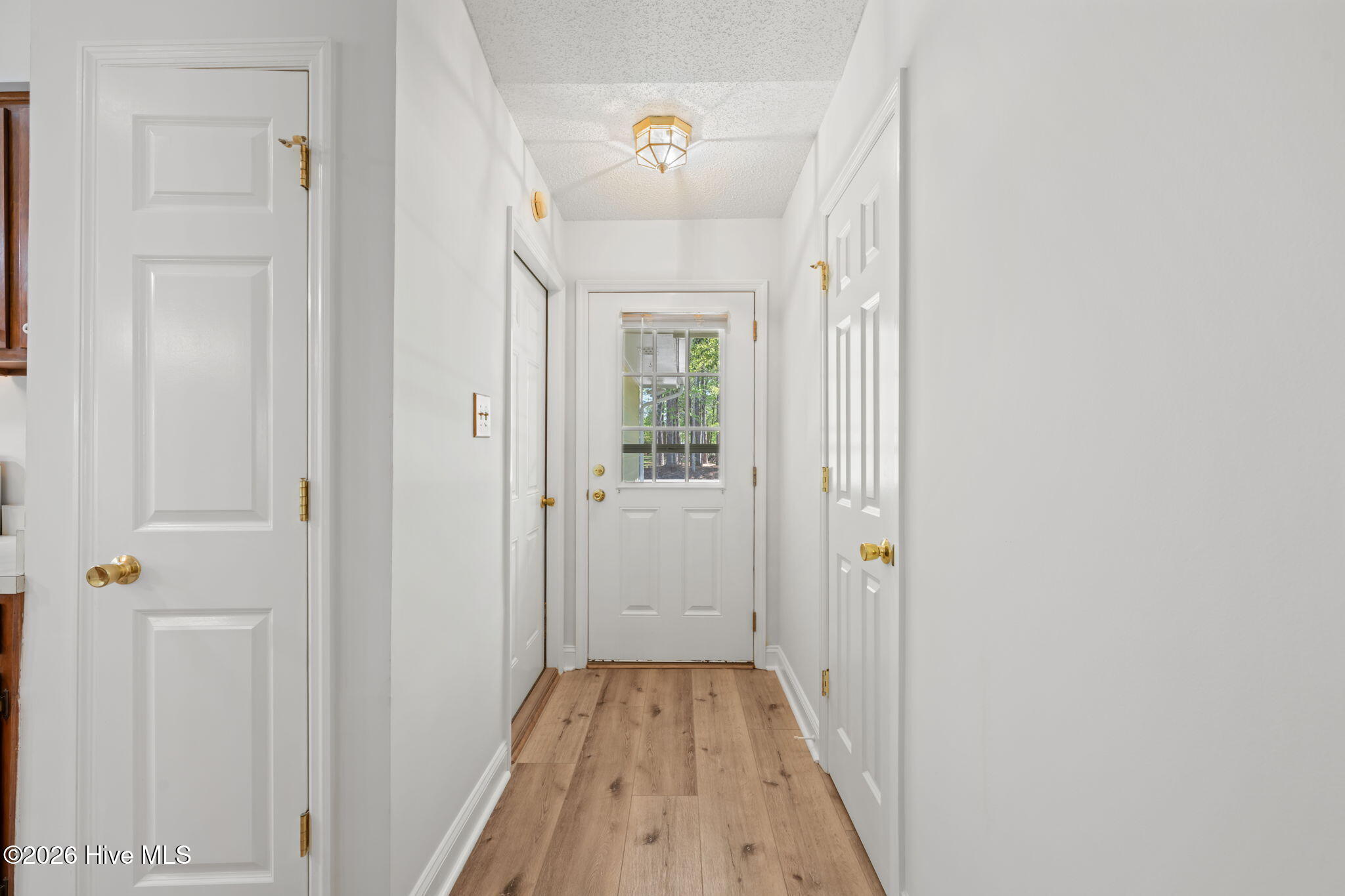 1117 Gilgo Road Oriental, NC 28571 - Photo 5 of 49 25-web-or-mls-DSC_9331