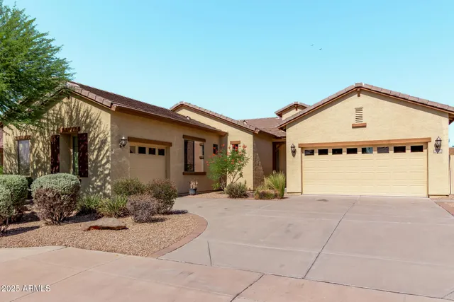 $2,125 | 18230 West East Wind Avenue, Goodyear, AZ 85338