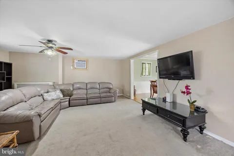 $350,000 | 7611 Central Avenue, Philadelphia, PA 19111