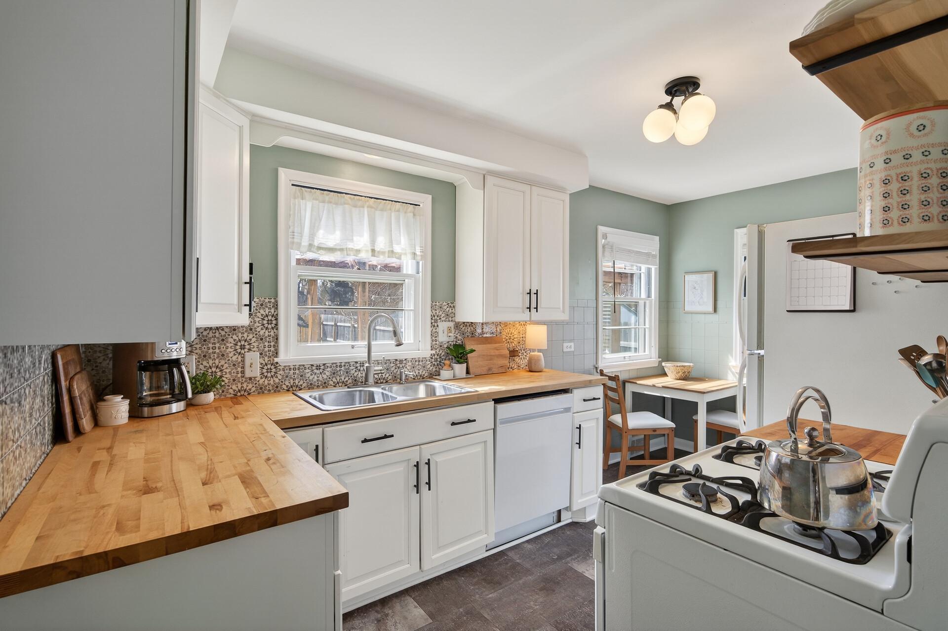 1200 Leland Road East St. Paul, MN 55109 - Photo 14 of 44