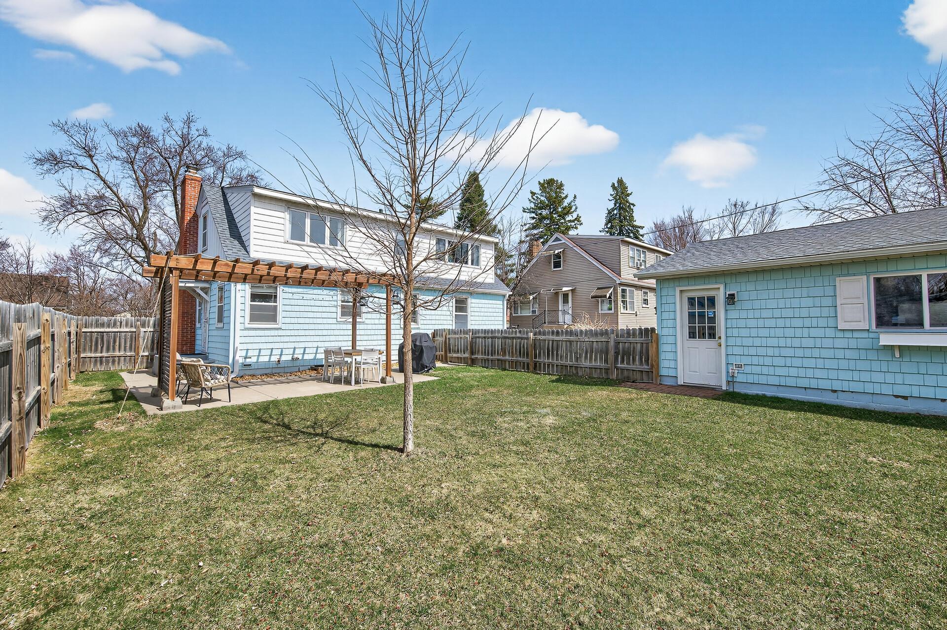 1200 Leland Road East St. Paul, MN 55109 - Photo 38 of 44